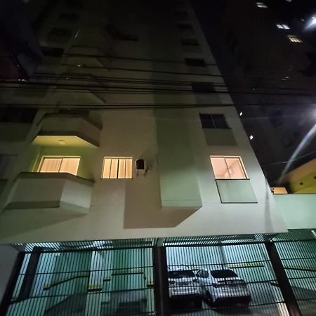 Ferienwohnung Luxo Quadra Mar Balneario Balneário Camboriú Exterior foto